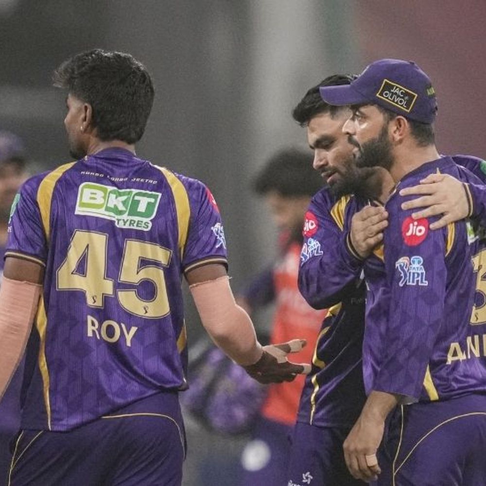 લખનઉ vs કોલકાતા મેચ સુપર ઓવરમાં પહોંચી:શમીએ છેલ્લા બોલ પર સિક્સ ફટકારી; સીઝનમાં પહેલીવાર મેચ ટાઈ થઈ