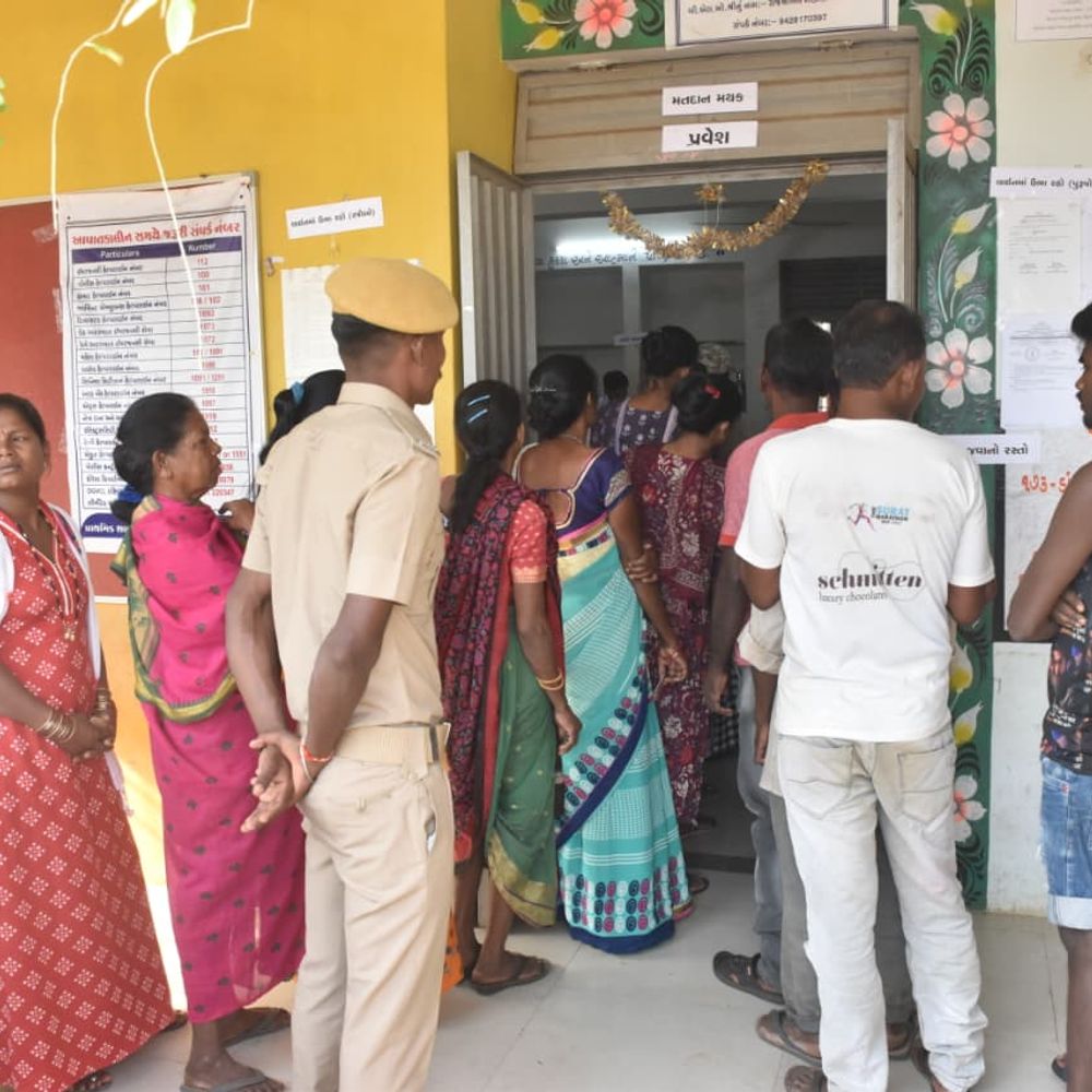 સ્થાનિક સ્વરાજ્યની ચૂંટણીનું ગણિત:ડાંગ જિલ્લામાં તાલુકા તથા જિલ્લા પંચાયત ચૂંટણીમાં 5 વાગ્યા સુધી 77.17 ટકા મતદાન