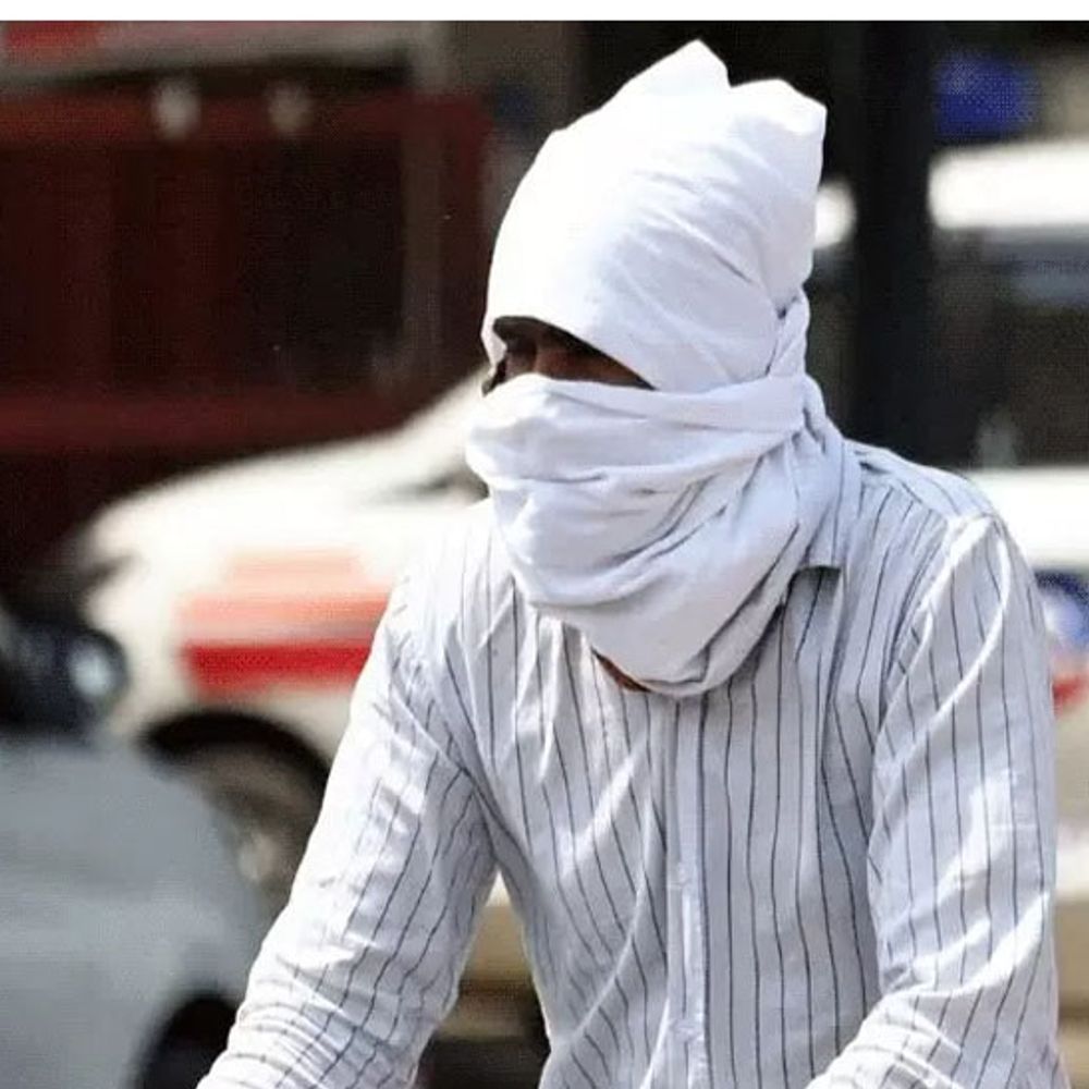 યુપી-રાજસ્થાન અને મહારાષ્ટ્રના 7 શહેરોમાં તાપમાન 46°C ને પાર:અકોલામાં સૌથી વધુ 46.9°C; બિહારમાં શાળાની કર્મચારીનું મૃત્યુ, દેહરાદૂનમાં શાળાઓ બંધ