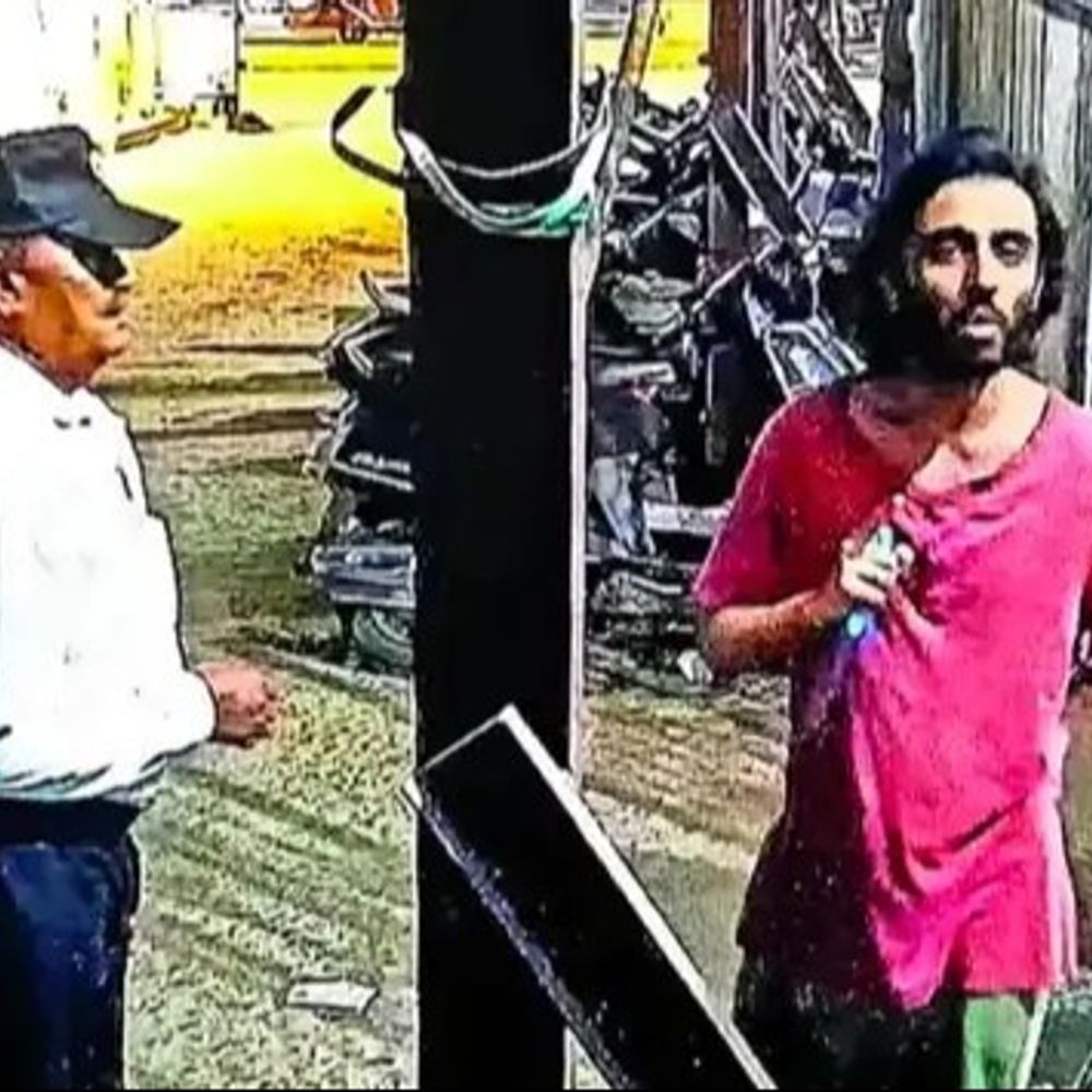 ધર્મ પૂછ્યો, કલમા પઢવાનું કહ્યું, ના પાડતા છરી મારી:મુંબઈમાં બે સિક્યોરિટી ગાર્ડ્સ પર હુમલો, ATSએ કહ્યું- આરોપીના ઘરેથી ધાર્મિક દસ્તાવેજો મળ્યા