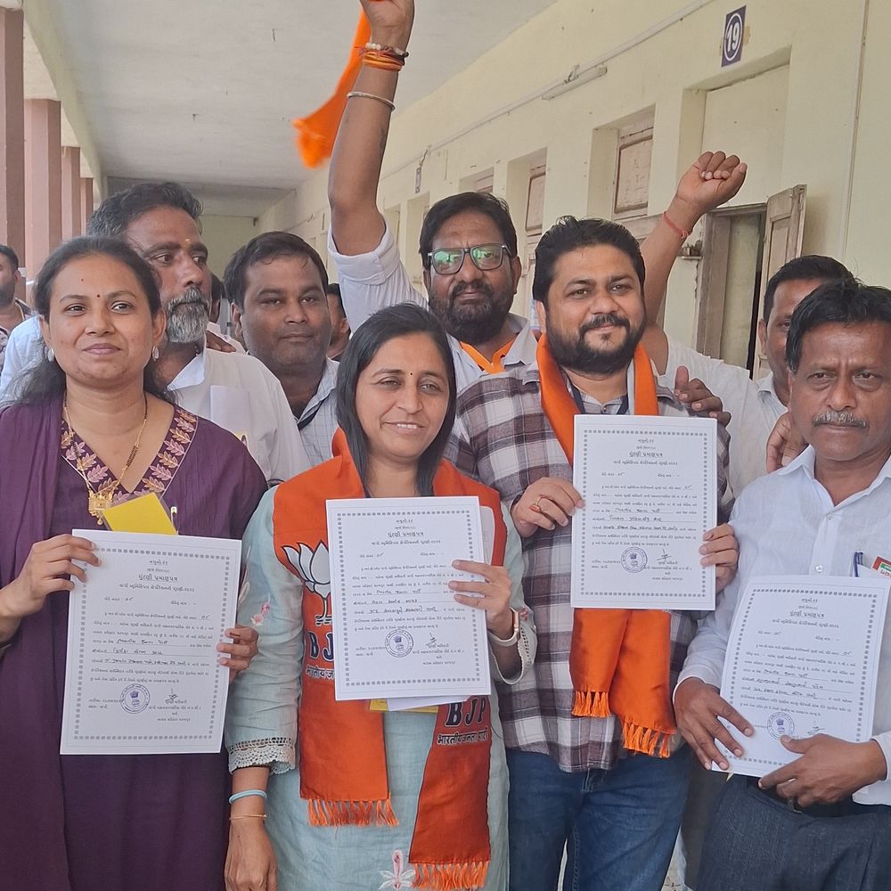 વલસાડ સ્થાનિક સ્વરાજ ચૂંટણીમાં ભાજપનો ભવ્ય વિજય:AAP ખાતું ખોલી શકી નહીં, ઘણી બેઠકો પર ડિપોઝીટ ગુમાવી