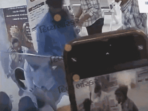 લોકરની ચાવીથી 12 લાખ લૂંટ્યા ને કેશ પેટી તોડી 38 લાખ કાઢ્યા.