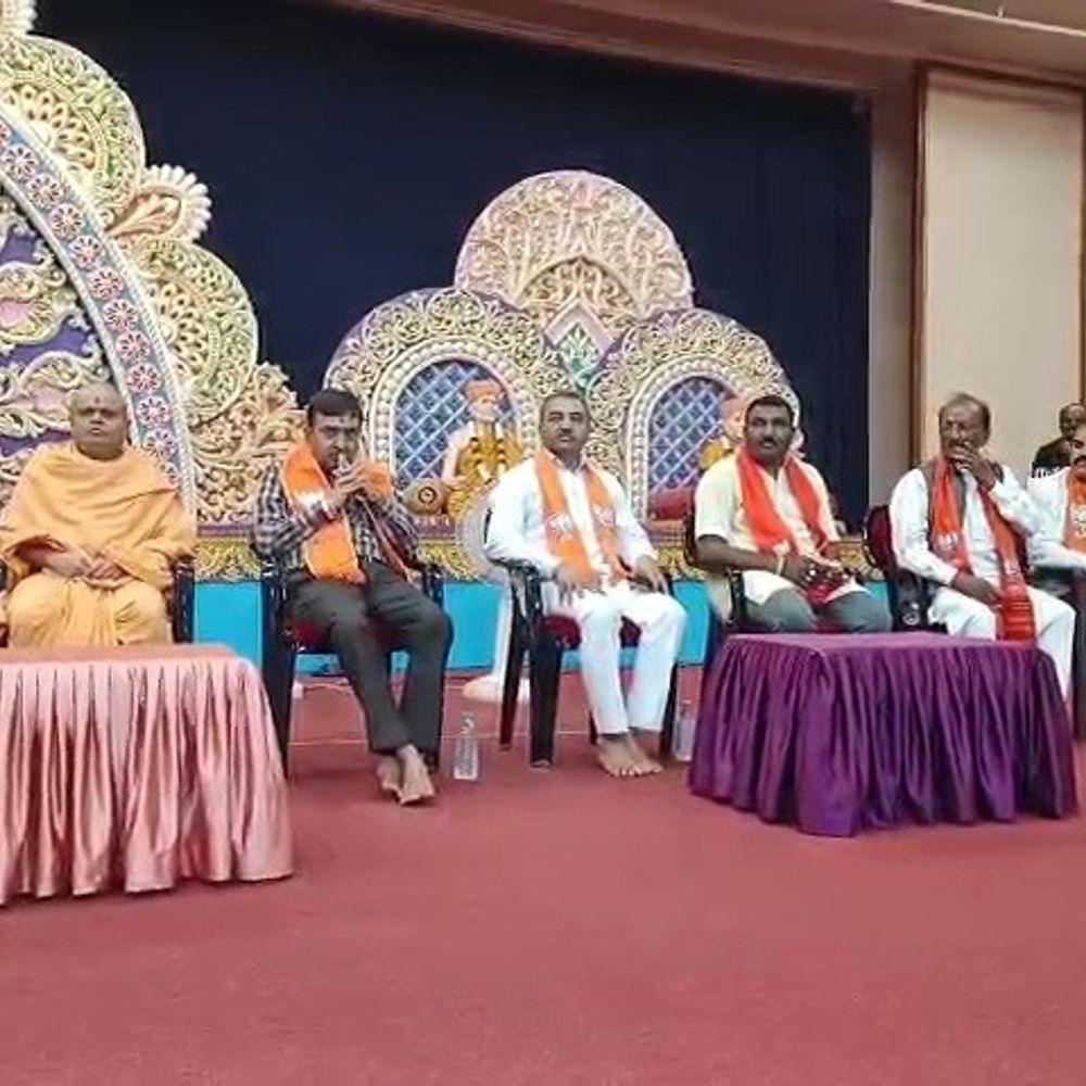 બોટાદ ભાજપ દ્વારા વિજય સન્માન સમારોહ યોજાયો:જિલ્લા, તાલુકા પંચાયત અને નગરપાલિકાના ચૂંટાયેલા સભ્યોનું સ્વાગત કરાયું