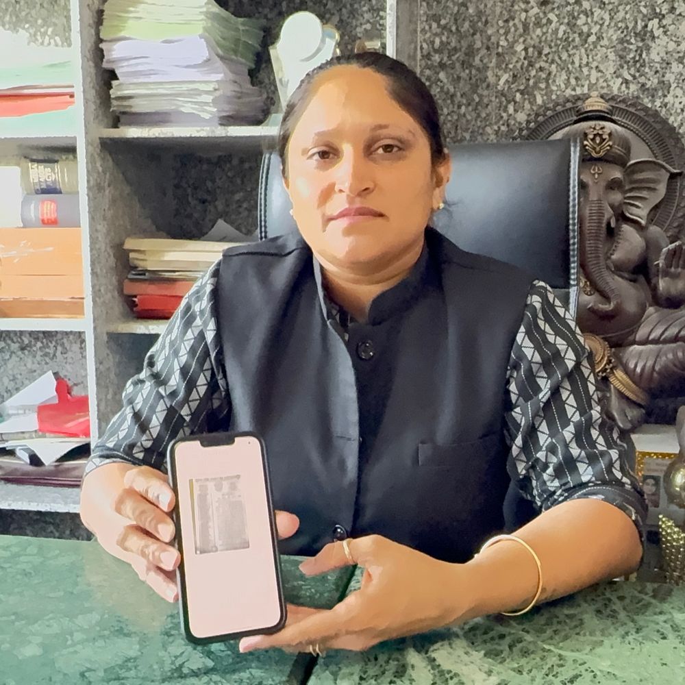 હવે વકીલો ઘરે બેઠા ઝૂમ લિંકથી લડશે કેસ:કાળઝાળ ગરમીમાં વકીલો-અસીલોને મોટી રાહત; કાળા કોર્ટમાંથી રાહત અને મોર્નિંગ કોર્ટ શરૂ કરવા માગ