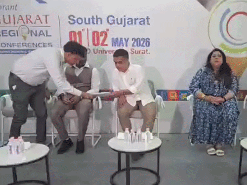 વાઇબ્રન્ટ કોન્ફરન્સ: GI ટેગ, નવી સ્માર્ટ GIDC અને વૈશ્વિક ભાગીદારી.