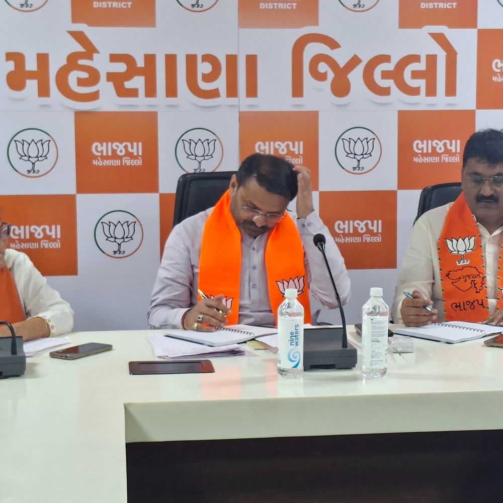 મહેસાણા મનપા, જિલ્લા-તાલુકા પંચાયતના પદાધિકારી નક્કી કરવા કવાયત:ભાજપ દ્વારા સેન્સ પ્રક્રિયા હાથ ધરવામાં આવી, હોદો મેળવવા લોબિંગ શરૂ