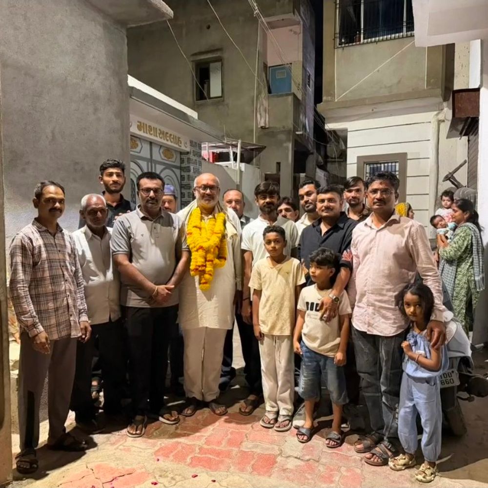બોટાદ વોર્ડ 9 અપક્ષ ઉમેદવાર છત્રજીતભાઈનું સન્માન:બારોટ શેરી વિસ્તારમાં ભવ્ય સમારોહ યોજાયો
