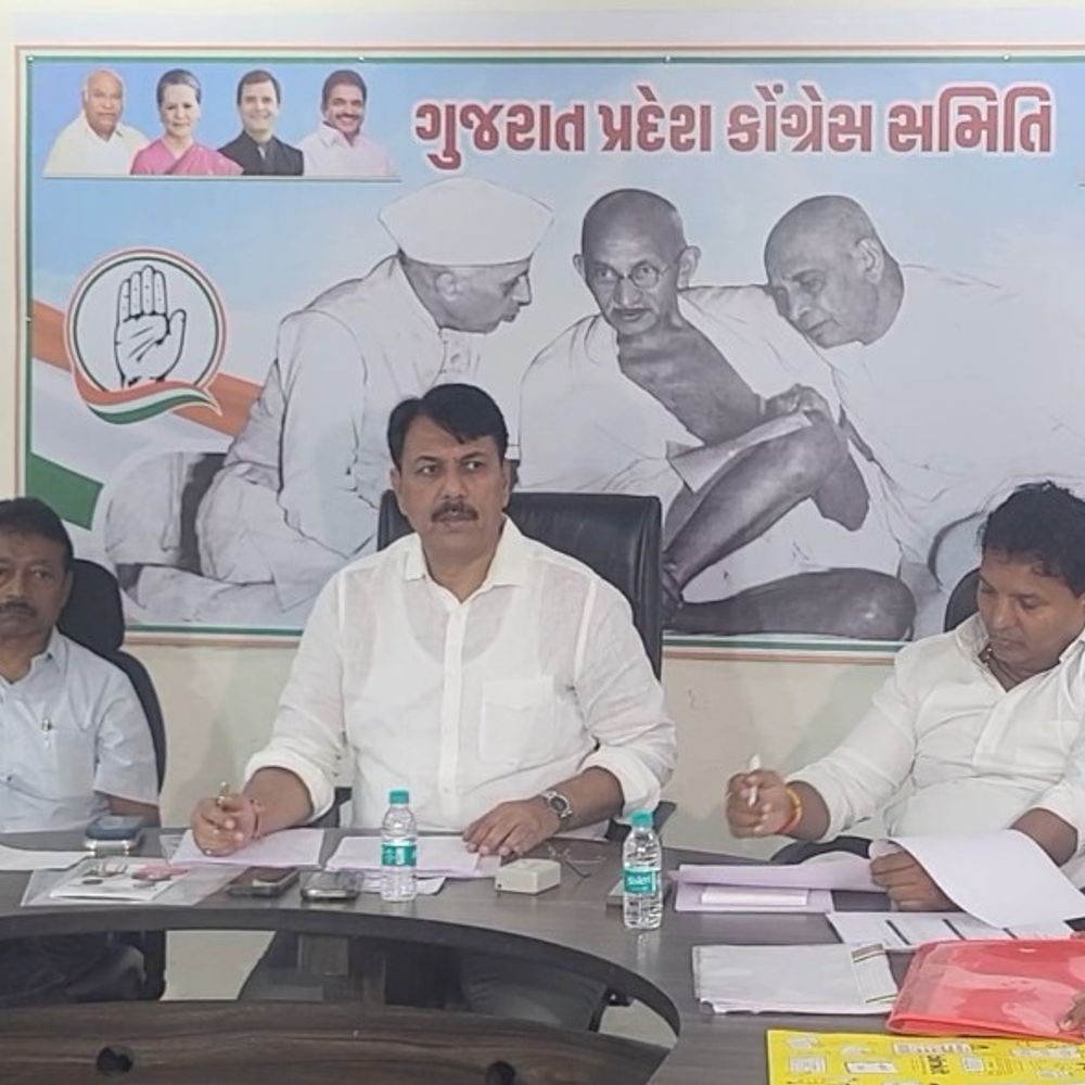 ‘અધિકારીઓ જાણે ભાજપના કાર્યકરો હોય એ રીતે ચૂંટણી લડ્યા’:ચાવડાએ કહ્યું- નિષ્ક્રિય નેતાઓ સામે કાર્યવાહી કરી સંગઠનમાં બદલાવ થશે; પરિણામોનું એનાલિસિસ થશે