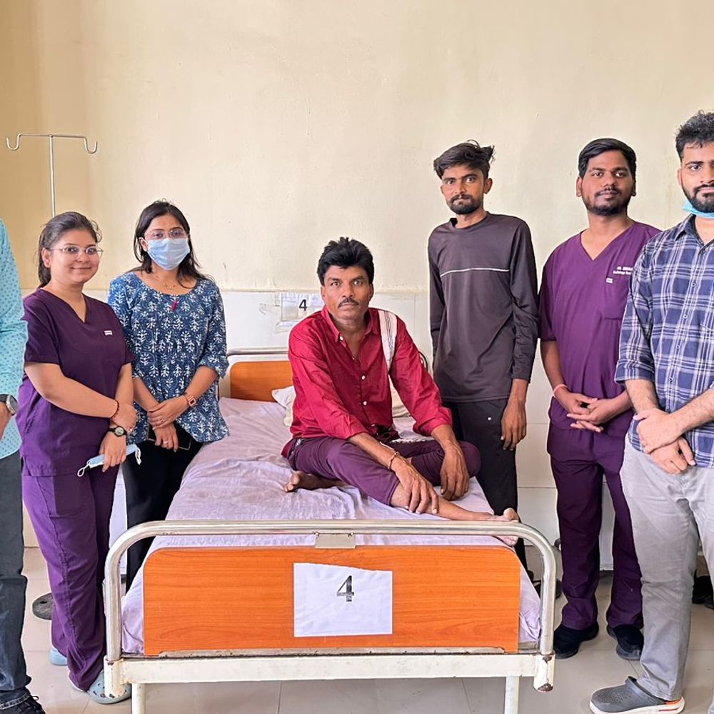 ભાસ્કર વિશેષ:દર્દીને અઢી વર્ષથી હર્નિયાની સમસ્યા હતી, જીવલેણ બને તે પહેલા તબીબોએ આંતરડાની સર્જરી કરી