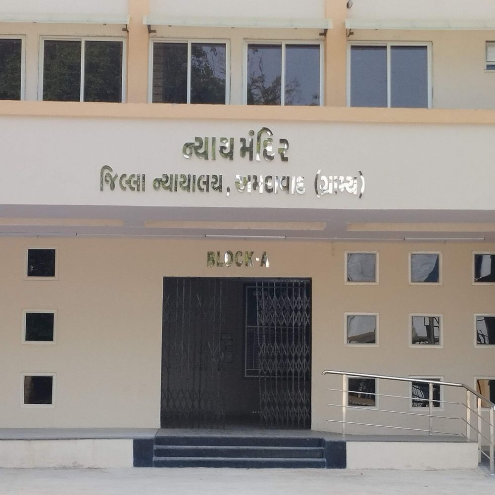 આરોપીને 1 વર્ષની સખત કેદ અને 2 હજાર દંડ:નવરાત્રીમાં 21 વર્ષીય યુવતી સાથે શરીર સંબંધ બાંધવાની માગ કરીને ધમકી આપી હતી