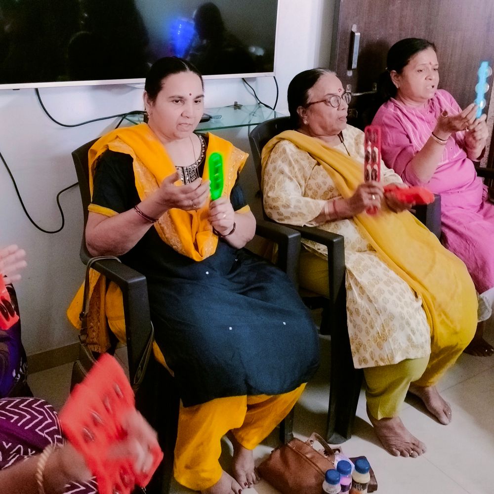 સરદાર પટેલ નગરમાં માતૃશક્તિ દ્વારા સત્સંગ યોજાયો:ગોપી સત્સંગ મંડળે કૃષ્ણ ભજન સંધ્યાનું આયોજન કર્યું