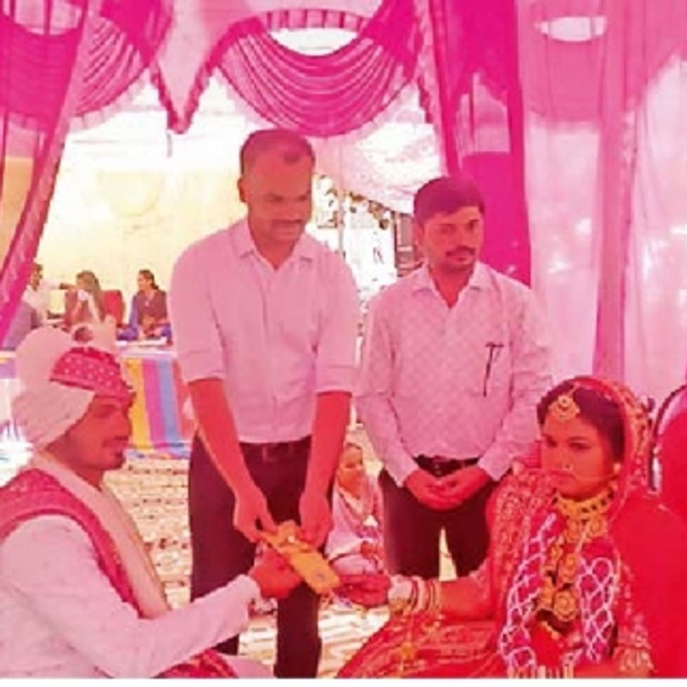સોશિયલ મીડિયાની અપીલ બની આશીર્વાદ:અનાથ દીકરીના લગ્નમાં સહાનુભૂતિનો સાગર