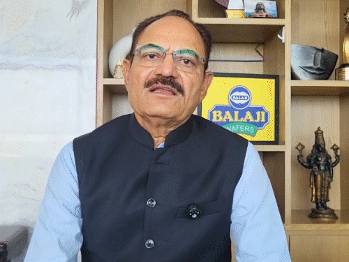 બાલાજીની 'ઝાલમુરી' ધૂમ: MD વિરાણીની જાહેરાત, યુપીથી બંગાળ વેચાણ, બે-ત્રણ વર્ષમાં ફેક્ટરી.