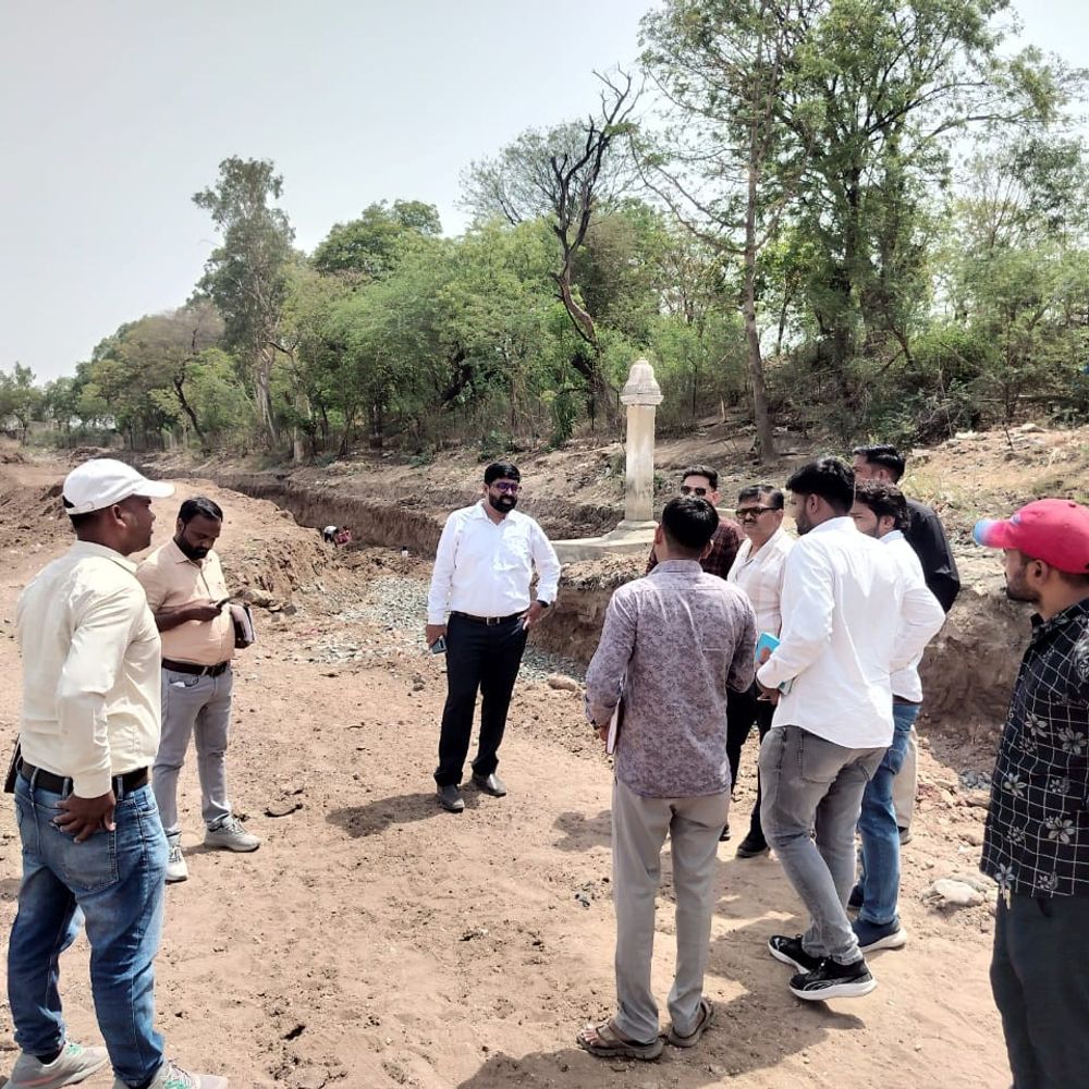 સુરેન્દ્રનગરમાં વિકાસ કાર્યોનું નિરીક્ષણ:કમિશનરે ગુણવત્તા અને સમયસર કામ પૂર્ણ કરવા તાકીદ કરી