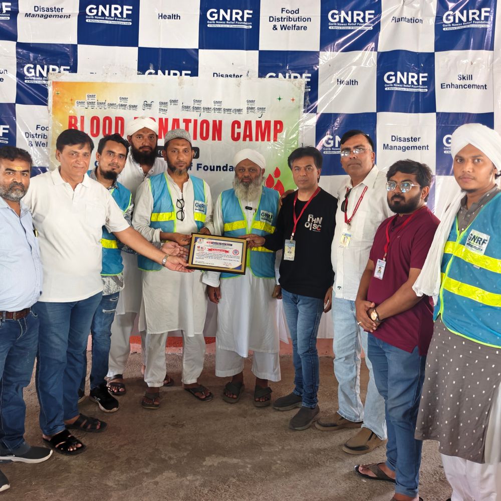 વેરાવળમાં GNRF-રેડક્રોસનો મહારક્તદાન કેમ્પ યોજાયો:105 યુનિટ રક્ત એકત્ર, કેન્સર-થેલેસેમિયા દર્દીઓને લાભ મળશે