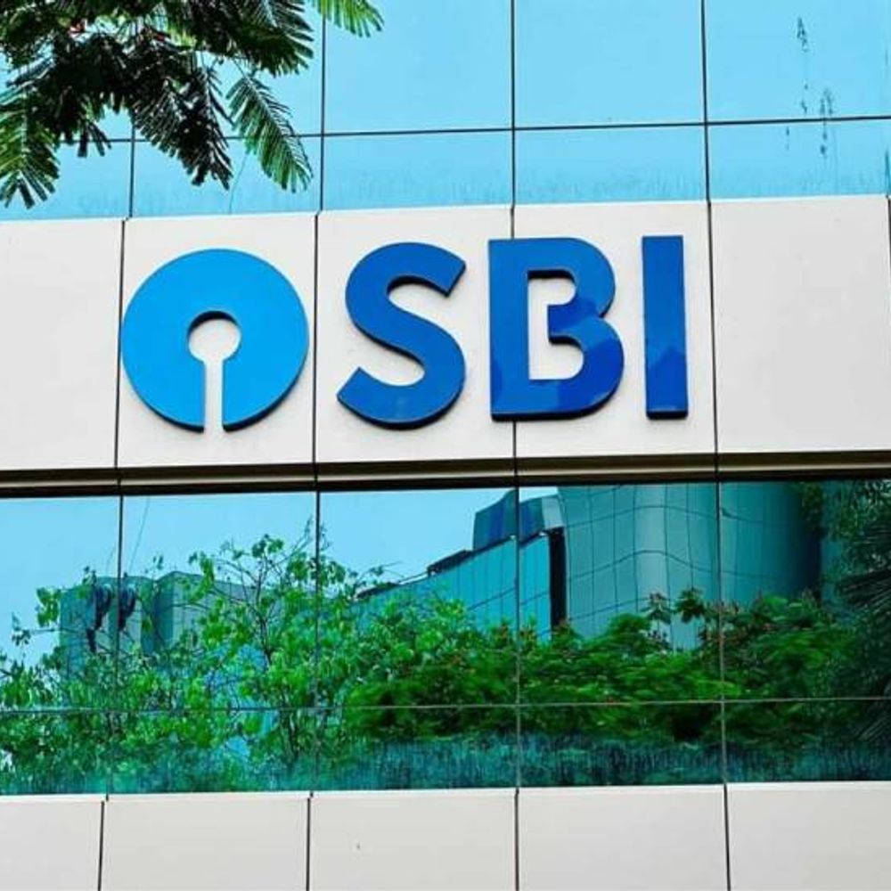 SBIનો નફો 5.5% વધીને ₹19,684 કરોડ:ચોથા ક્વાર્ટરમાં કુલ આવક ₹1.40 લાખ કરોડ રહી, બેંક રોકાણકારોને શેર દીઠ ₹17.35 ડિવિડન્ડ આપશે