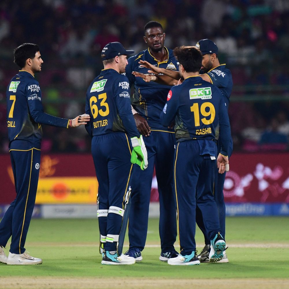IPL- ગુજરાતની સતત ચોથી જીત:રાજસ્થાનને 77 રનથી હરાવ્યું; ગિલ-સુદર્શનની ફિફ્ટી; રાશિદને 4 વિકેટ