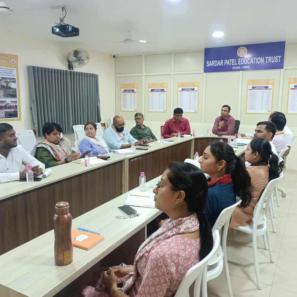 BN પટેલ ઇન્સ્ટિટ્યૂટમાં બીજી એકેડેમિક કાઉન્સિલ બેઠક યોજાઈ:નવા અભ્યાસક્રમો અને PhD કાર્યક્રમ શરૂ કરવા મંજૂરી