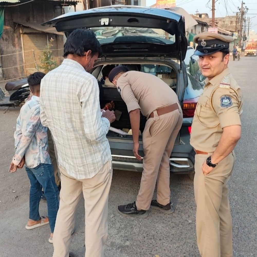 ભાવનગર પોલીસનું મેગા રેન્ડમ ચેકિંગ, અસામાજિક તત્વોમાં ફફડાટ:અસામાજિક તત્વોના વિસ્તારો લોકેટ કરી ડિમોલિશનની કાર્યવાહી પણ હાથ ધરાશે: સિટી DySP