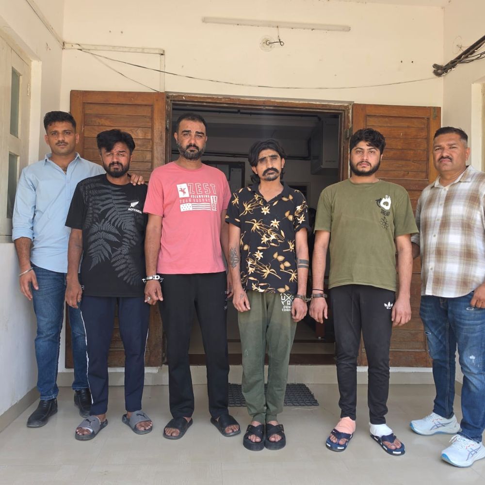ગુજસીટોક ગુનામાં ચાર આરોપી ઝડપાયા:પોરબંદર LCBએ ઉદ્યોગનગર પોલીસ સ્ટેશનના કેસમાં પકડ્યા