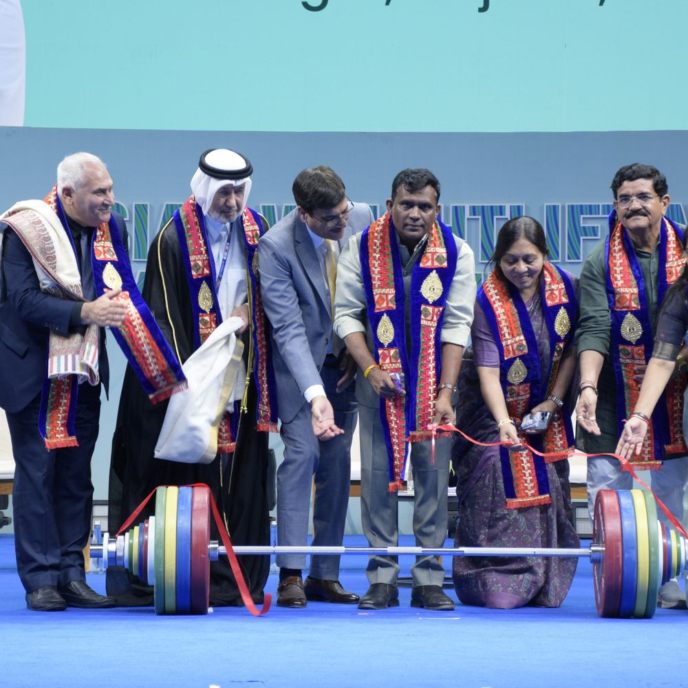 ગાંધીનગરમાં એશિયન વેઈટલિફ્ટિંગ ચેમ્પિયનશિપનો પ્રારંભ:29 દેશના 400થી વધુ ખેલાડીઓએ ભાગ લીધો, ગુજરાત હવે વૈશ્વિક સ્પોર્ટ્સ હબ બનવાની દિશામાં આગળ