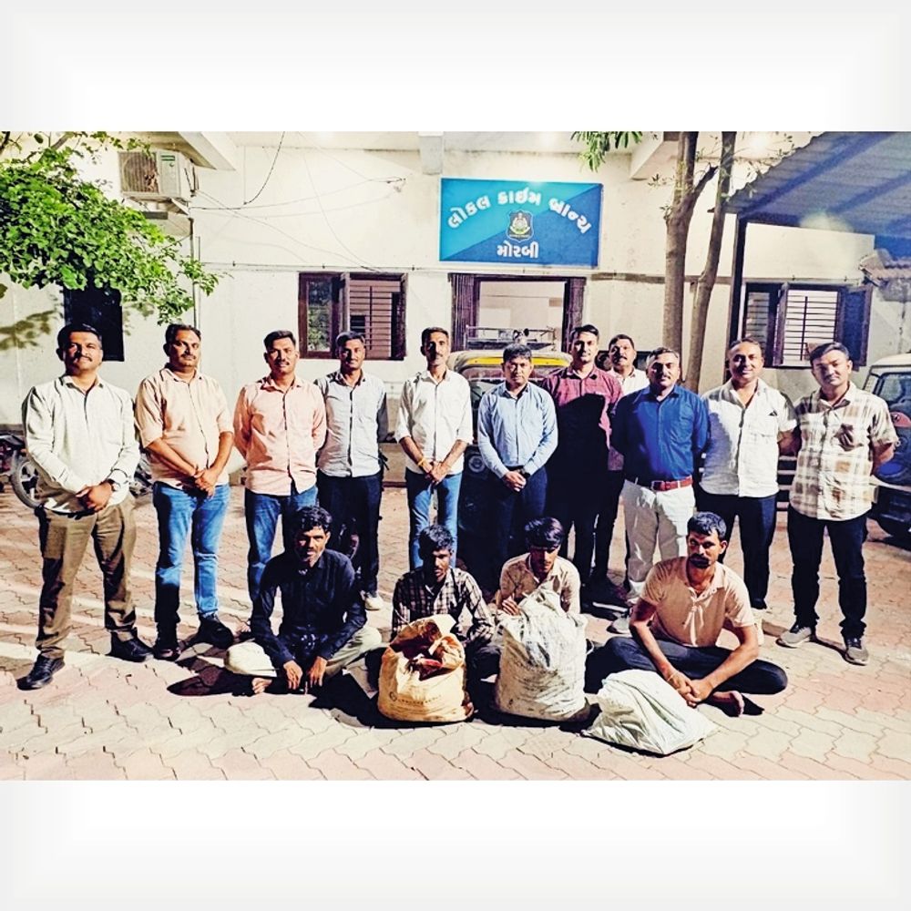 કાર્યવાહી:મોરબીમાં બંધ કારખાનામાંથી ચોરીનો ભેદ ઉકેલાયો, 4 આરોપીઓની ધરપકડ, 4 ફરાર