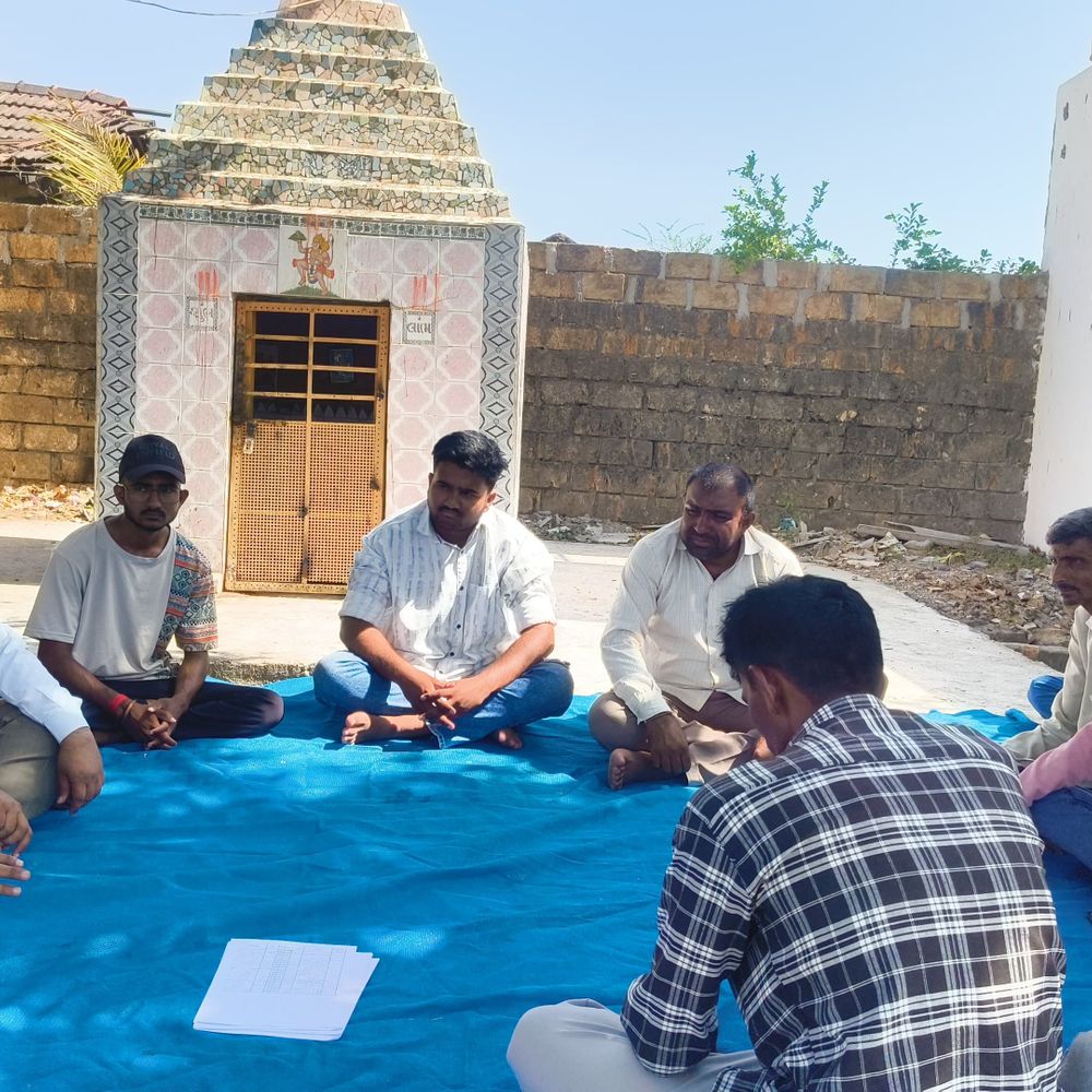અલીદ્રા ગામે સમતોલ ખાતર ઉપયોગ માટે નિગરાની સમિતિની બેઠક.
