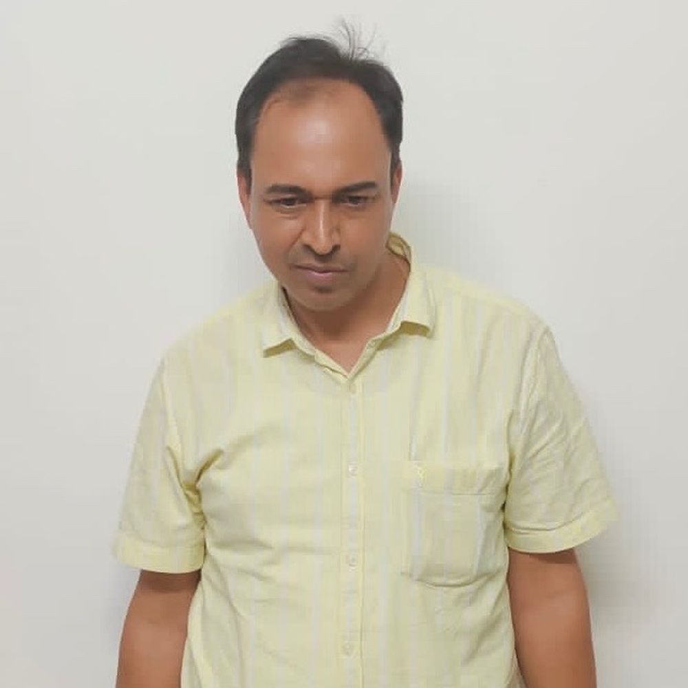 20 લાખના લાંચ કેસમાં CGSTના સુપ્રિટેન્ડેન્ટની રેગ્યુલર જામીન અરજી નામંજુર:કોઈ કાર્યવાહી ન કરવા કન્સલ્ટન્ટ મારફત મેળવેલ લાંચ દરમ્યાનનો વાર્તાલાપ નિર્ણાયક ગણતી સ્પેશિયલ કોર્ટ