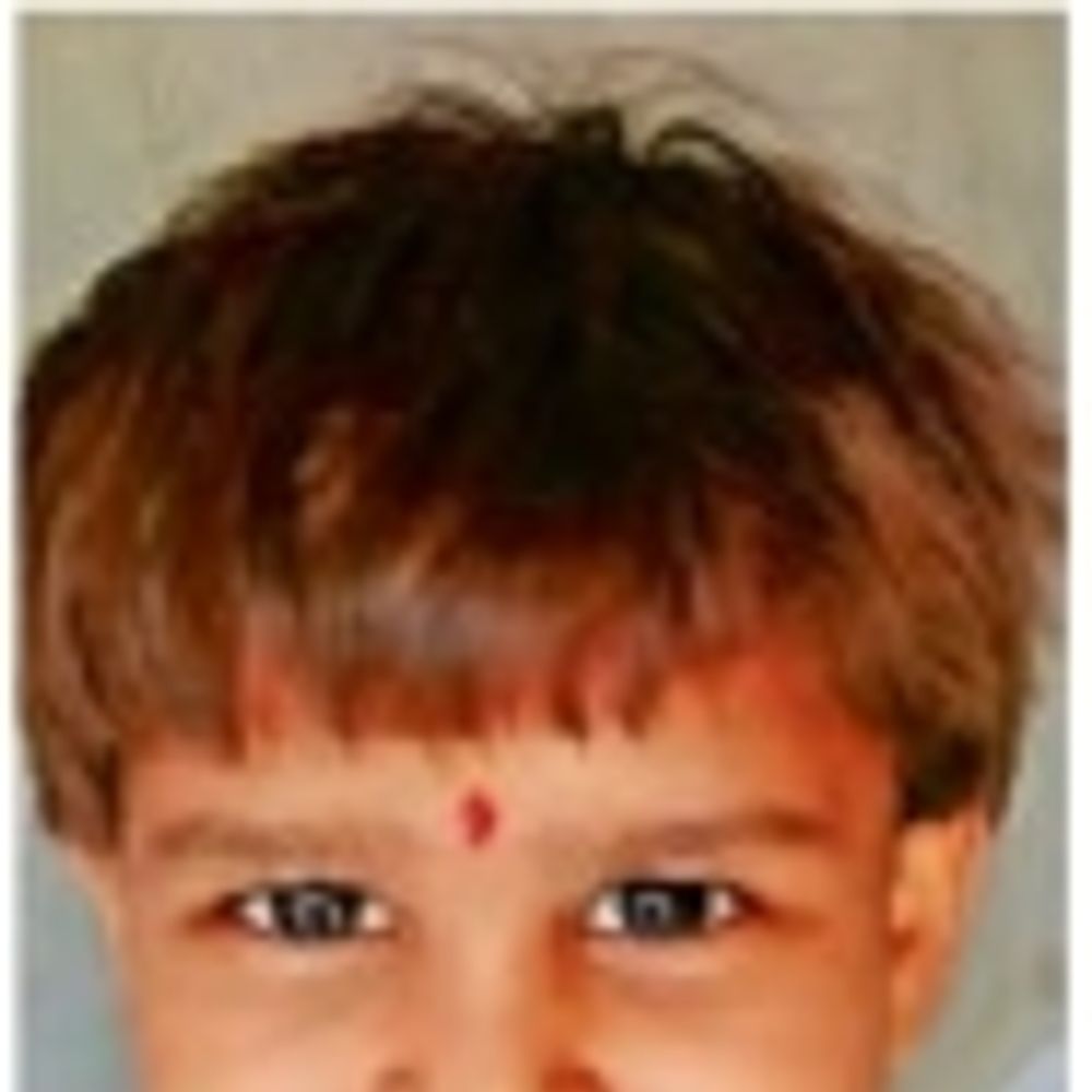 પિતાએ ગોઠવેલા બ્લોક બાળકી પર પડ્યા, કરૂણ મોત.