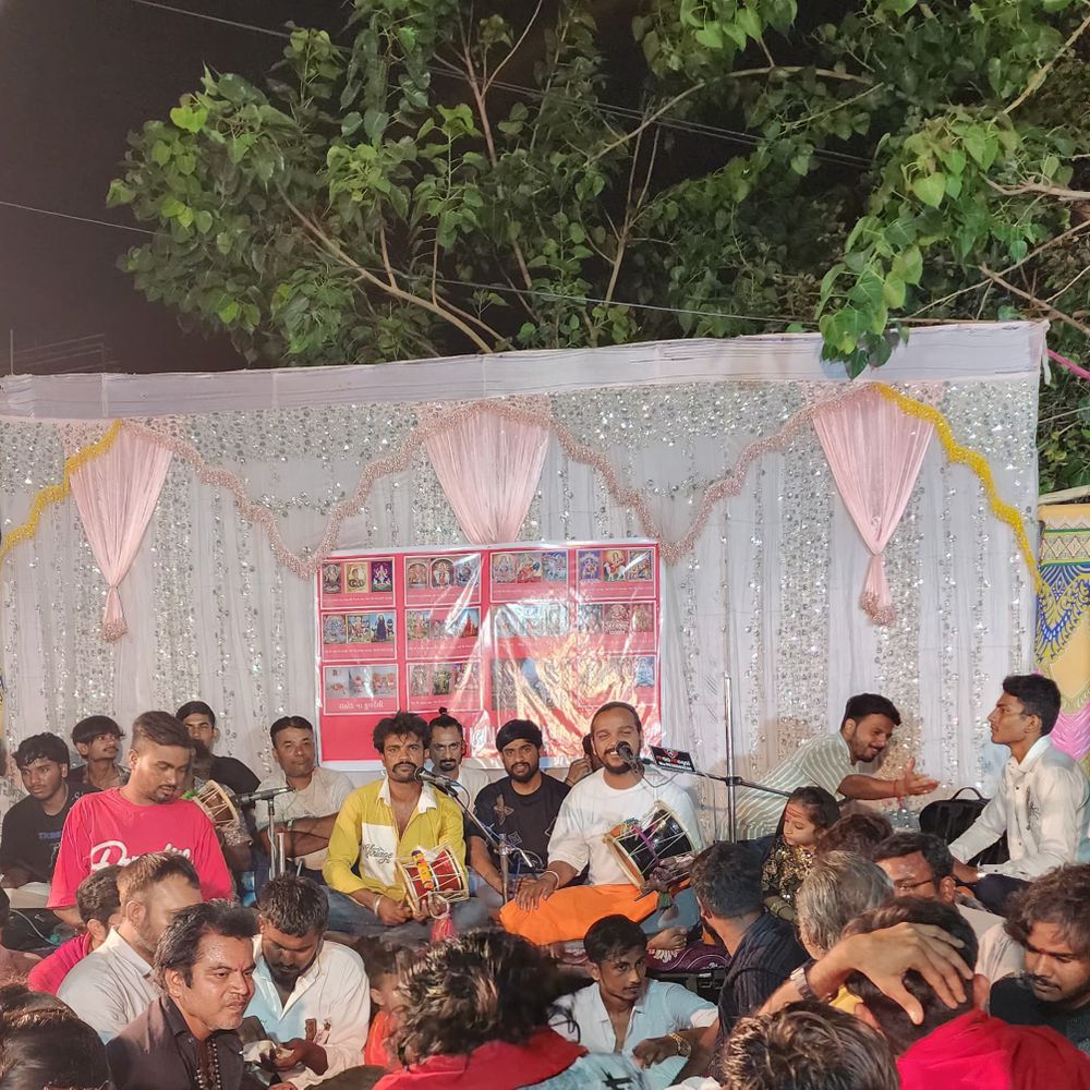 જામનગરમાં ગાત્રાળ માતાજીનો નવરંગ માંડવો યોજાયો:દિગ્વિજય પ્લોટ, સુભાષ પરા ખાતે ભક્તિમય વાતાવરણ સર્જાયું