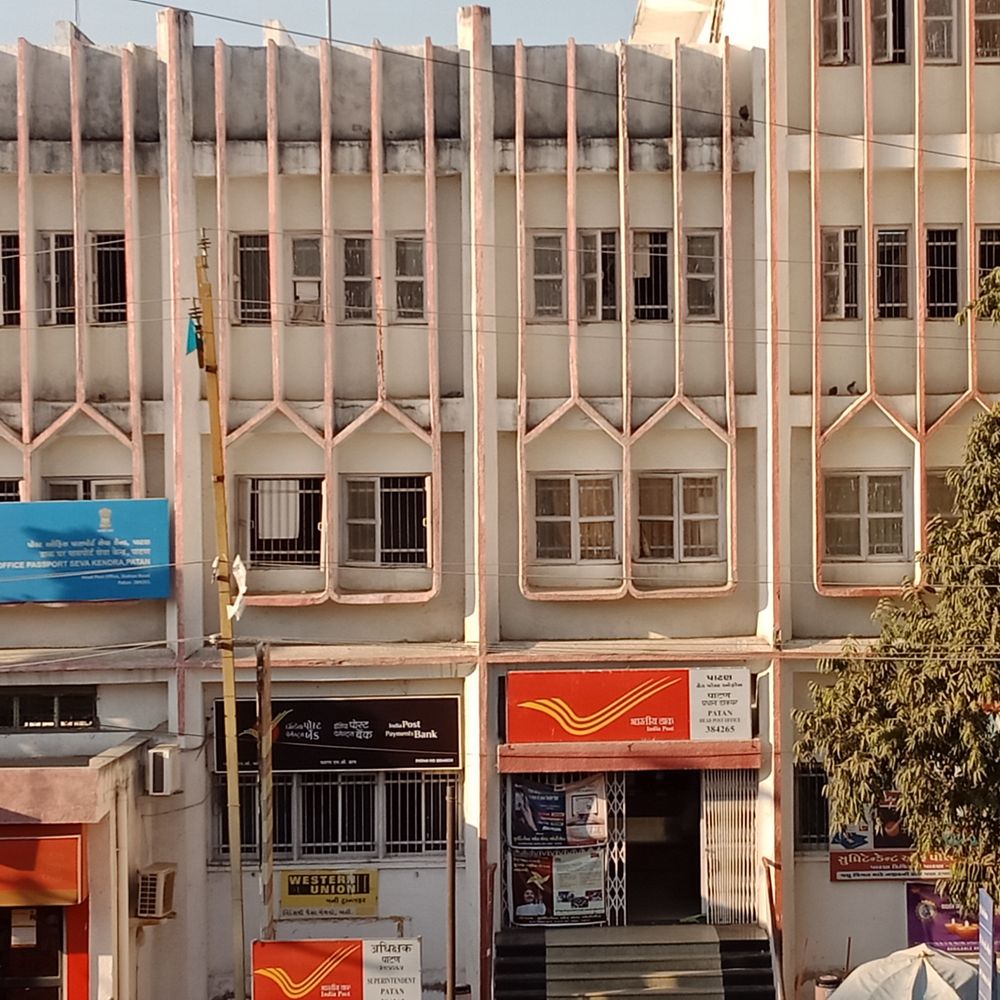 પાટણ ડાક વિભાગના આધાર સેવા કેન્દ્રો રવિવારે પણ ખુલ્લા રહેશે:સવારે 9થી સાંજના 5 વાગ્યા સુધી કાર્યરત રહેશે, નામ-સરનામા સુધારાના ₹75, બાયોમેટ્રિકનો ₹125 ચાર્જ થશે