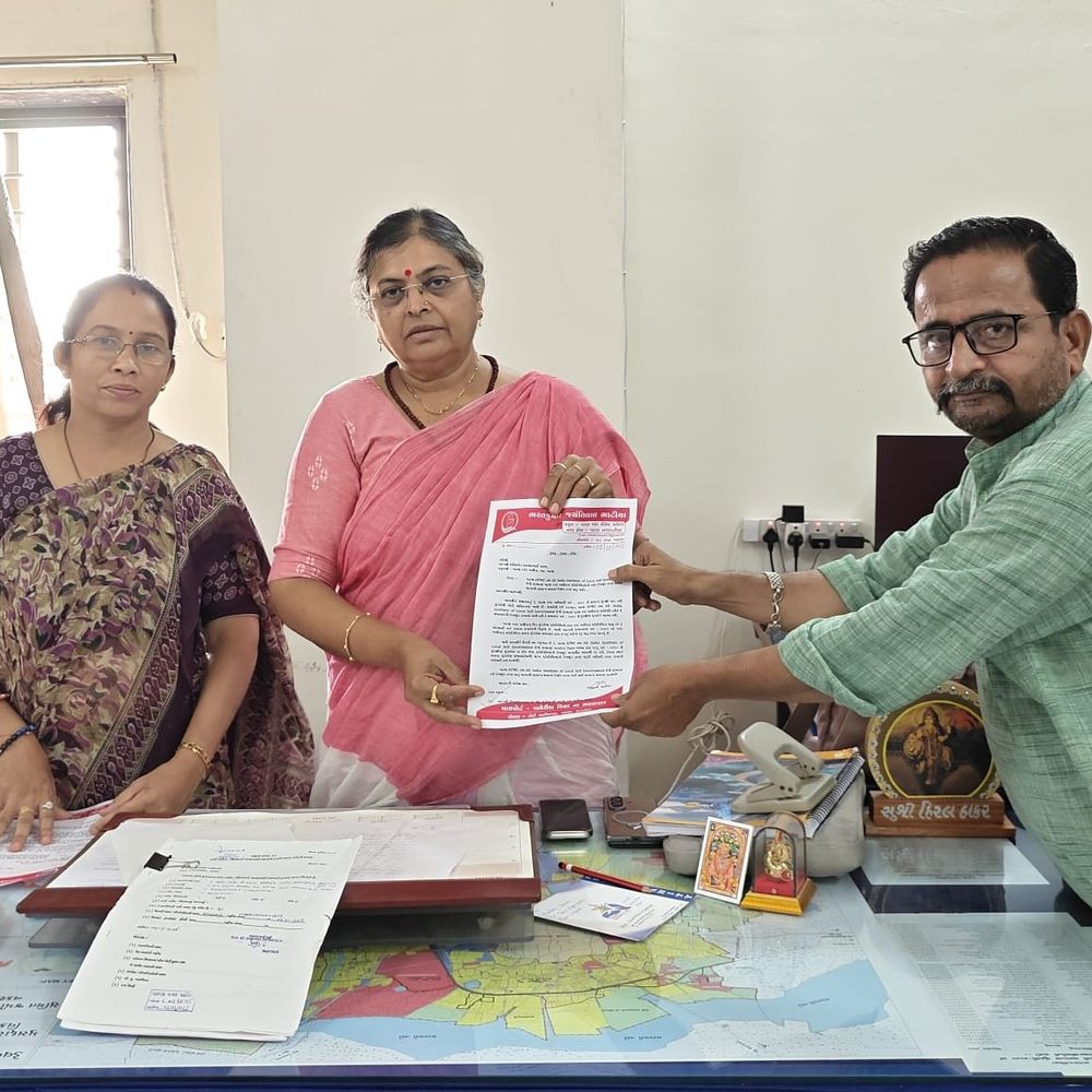 પાટણ APMC, લોકલ સેલ્ફ ગવર્નમેન્ટમાં નવા પ્રતિનિધિઓની માંગ:નગરપાલિકાના પૂર્વ સભ્યો હજુ પણ સંસ્થાઓમાં હોદ્દા પર રહેતા વિવાદ