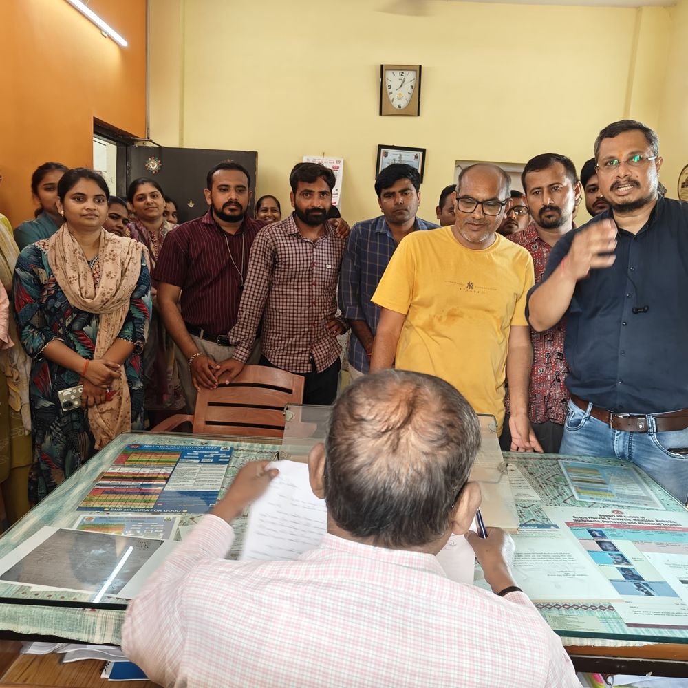 ગીર સોમનાથ:NHM કર્મચારીઓના ત્રણ માસના પગાર, ઈન્સેન્ટિવ બાકી:5 જૂન સુધીમાં ચુકવણી ન થાય તો ઓનલાઈન કામગીરી બંધ કરવાની ચીમકી