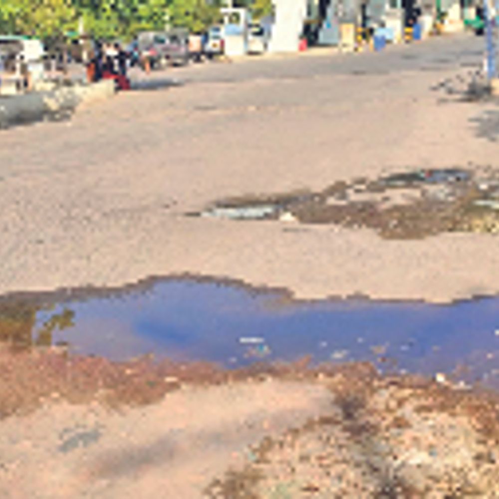 વઢવાણ-કોઠારીયા રોડ પર ગંદા પાણીનો ભરાવો