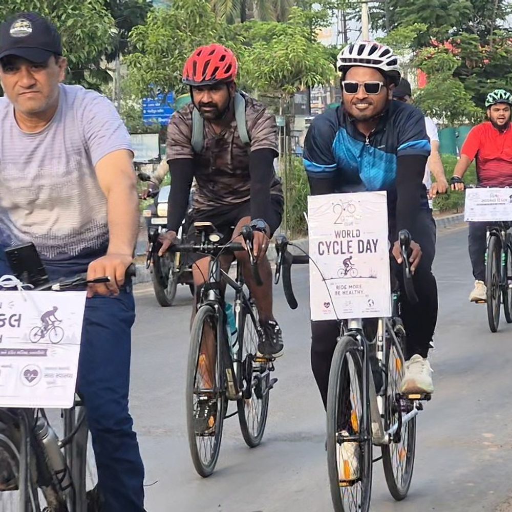 વિશ્વ સાયકલ દિવસ: હિંમતનગરમાં 10 કિમી રાઈડ:શારીરિક સ્વાસ્થ્ય અને પર્યાવરણના જતન કરવાના સંદેશ સાથે કાર્યક્રમ યોજાયો