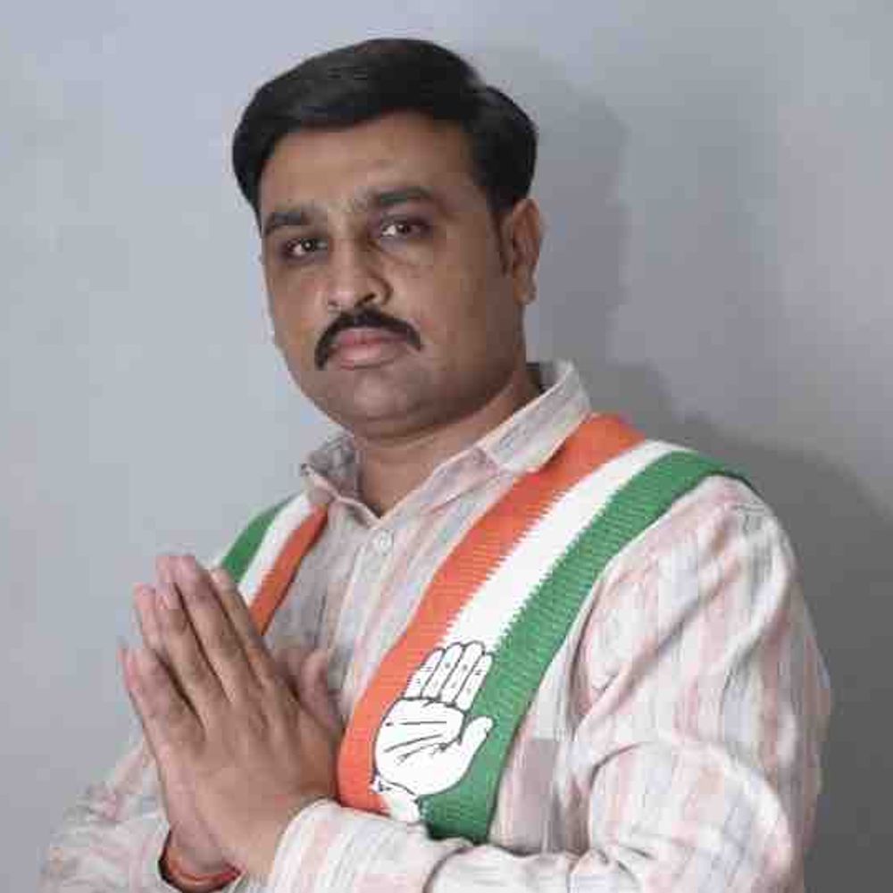 સાવરકુંડલા કોંગ્રેસ સભ્ય દ્વારા TDOને રજૂઆત