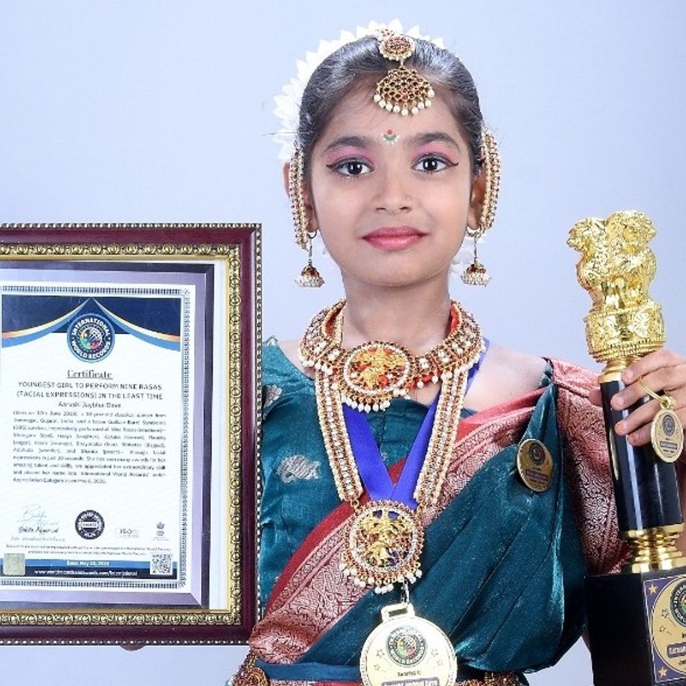 આરુષી દવેને રાષ્ટ્રીય અને આંતરરાષ્ટ્રીય સન્માન:ભરતનાટ્યમના નવરસ પ્રદર્શન બદલ જામનગરની બાળ નૃત્યાંગનાને એવોર્ડ અને પ્રશંસાપત્ર એનાયત