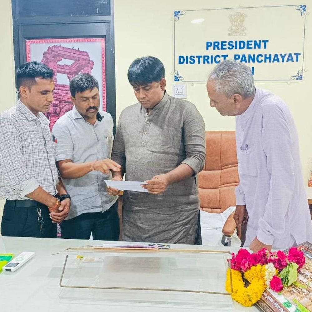 ધારપુરમાં સ્વતંત્ર તલાટી અપાતાં લોકોની હાલાકી દૂર થશે:પાટણ તાલુકા પંચાયત સદસ્યની રજૂઆત બાદ નિમણૂક, જન્મ અને મરણના પ્રમાણપત્ર નીકળશે, વહીવટી પ્રક્રિયા સુચારુ બનશે