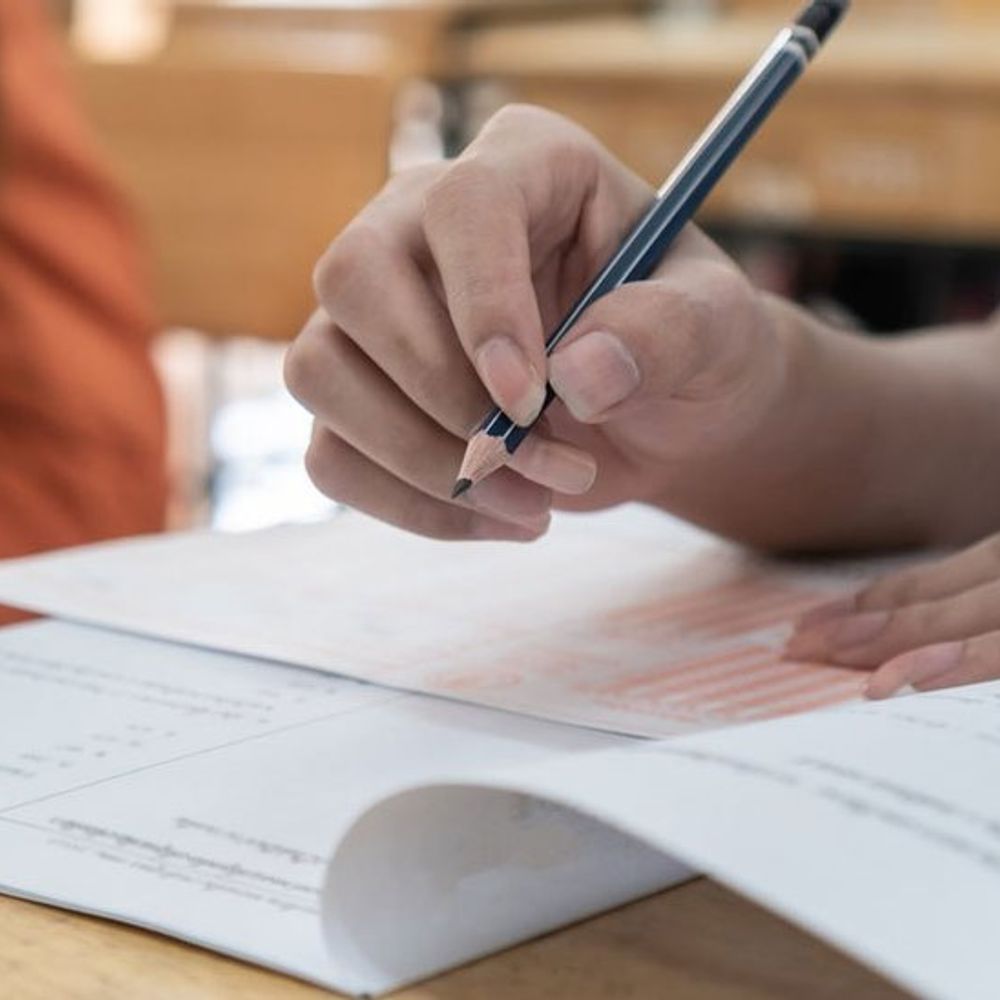 સુરતમાં GPSCની પરીક્ષાને લઈ તંત્ર સજ્જ:રવિવારે 30 કેન્દ્ર પર 7,103 ઉમેદવાર આપશે પરીક્ષા, CCTV સર્વેલન્સ અને ચુસ્ત પોલીસ બંદોબસ્તની તમામ તૈયારીઓ પૂર્ણ