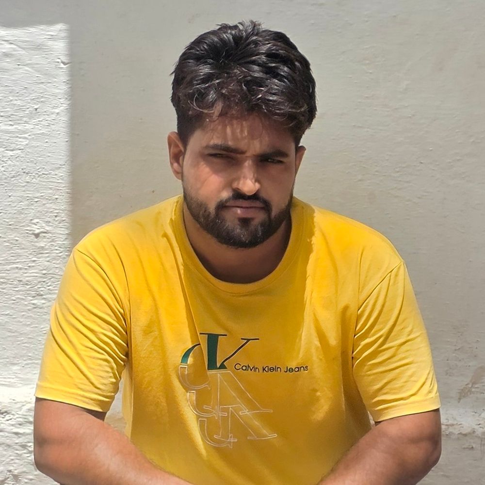 ઈન્સ્ટાગ્રામ પર શેરબજારમાં વધુ નફાની લાલચ આપી છેતરપિંડી:રાજસ્થાની ગેંગના સાગરિતને સાયબર ક્રાઈમે દબોચ્યો, જામનગરના શખસને ₹25.86 લાખની ઠગાઈ કરી