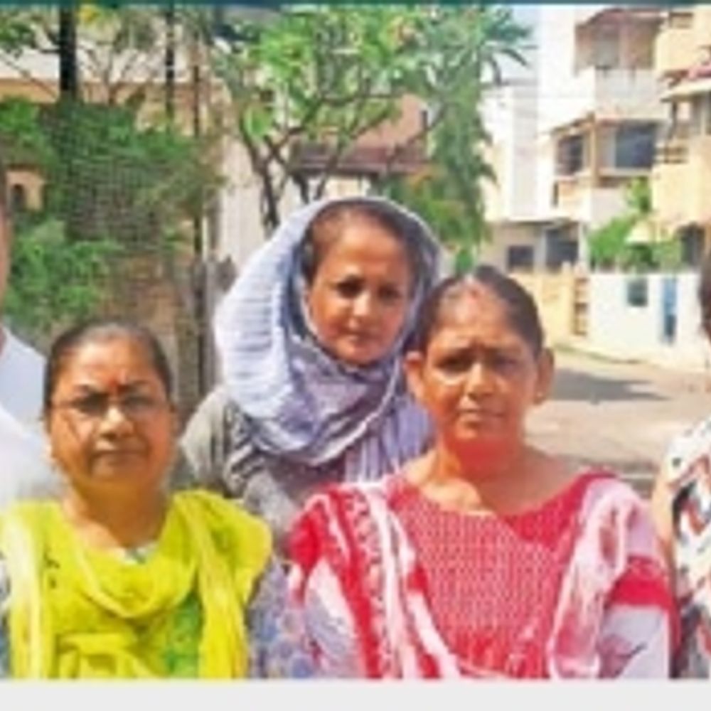 મુસાફરો માટે સેન્ટ્રલ ડેપોની ૫૮ બસોનો બિનઉપયોગી:પાણીગેટ ડેપોમાં જતી-આવતી 58 એસટી યાત્રી માટે બંધ,રિક્ષાના 3થી 5 ગણા રૂપિયા આપવાની મજબૂરી