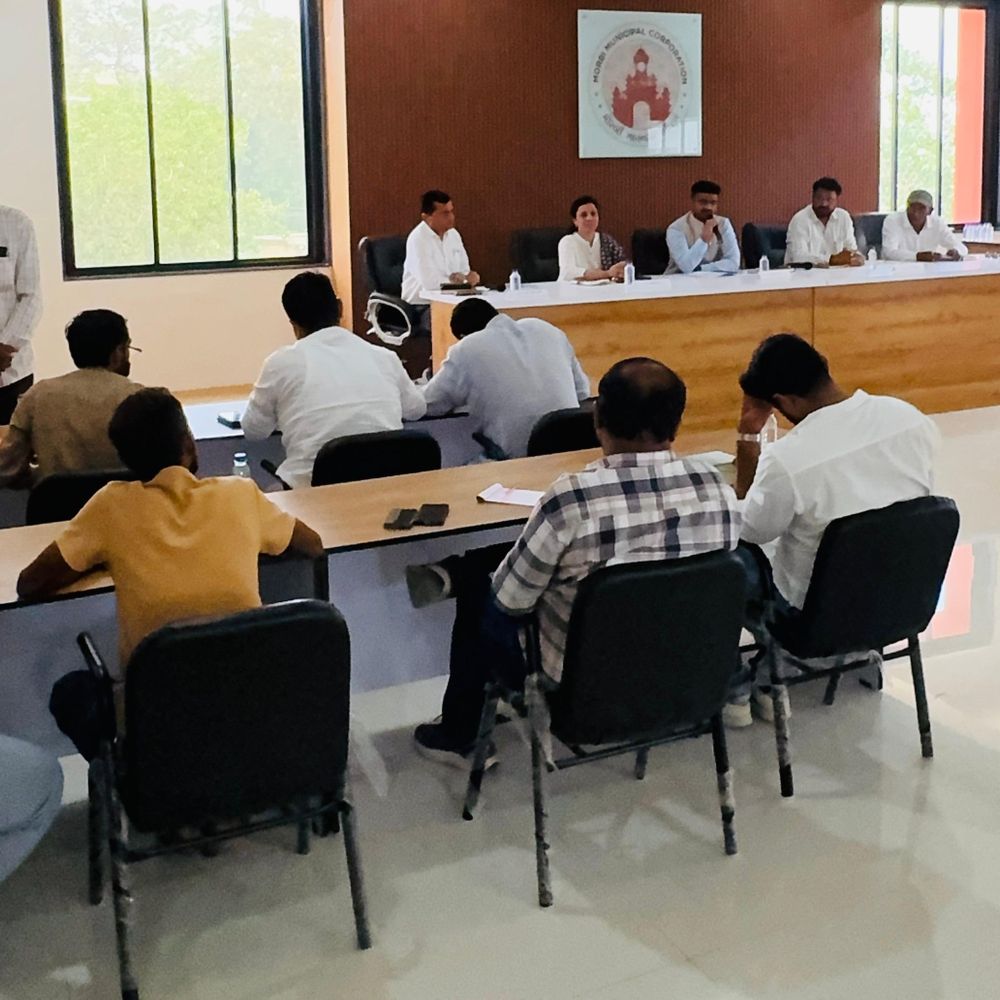 મોરબી મહાનગરપાલિકામાં ઉચ્ચસ્તરીય બેઠક યોજાઈ:શહેરમાં વિકાસ, પારદર્શિતા અને નાગરિક સુવિધા પર ચર્ચા