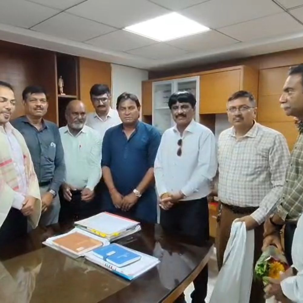 નવા કલેક્ટરે પાટણની સંસ્થાઓને સ્વચ્છતા માટે હાકલ કરી:શહેરના વિકાસ અને સ્વચ્છતામાં સહયોગ આપવા અપીલ