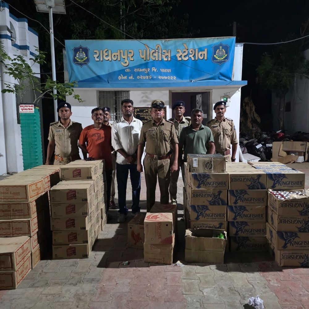 રાધનપુરના ગૌટીમ્બા ગામેથી 10.51 લાખનો દારૂ ઝડપાયો:પોલીસે રેઇડ પાડી બે વિરુદ્ધ ગુનો નોંધ્યો; આરોપીઓની શોધખોળ શરૂ