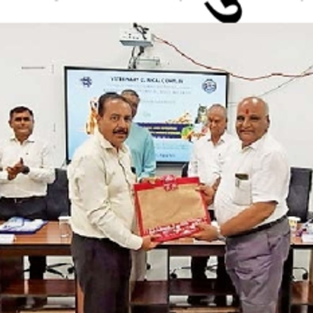 પેટ કેર અવેરનેસ વર્કશોપમાં શ્વાનપાલકોને અપાયું માર્ગદર્શન:ભુજની પશુ કોલેજના સંકૂલમાં તમામ પ્રકારના પશુ-પક્ષીઓની સારવાર થશે