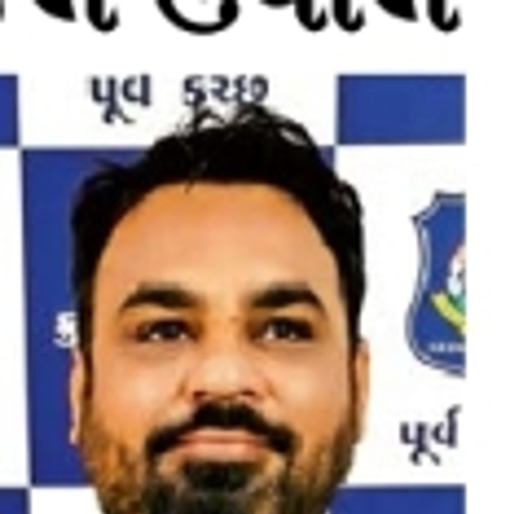 ગાંધીધામ અને દરશડીનો આરોપી સુરત-અમદાવાદ જેલ હવાલે:પૂર્વ અને પશ્ચિમ કચ્છમાં દારૂનું વેચાણ કરતા 3 બુટલેગર પાસામાં ધકેલાયા
