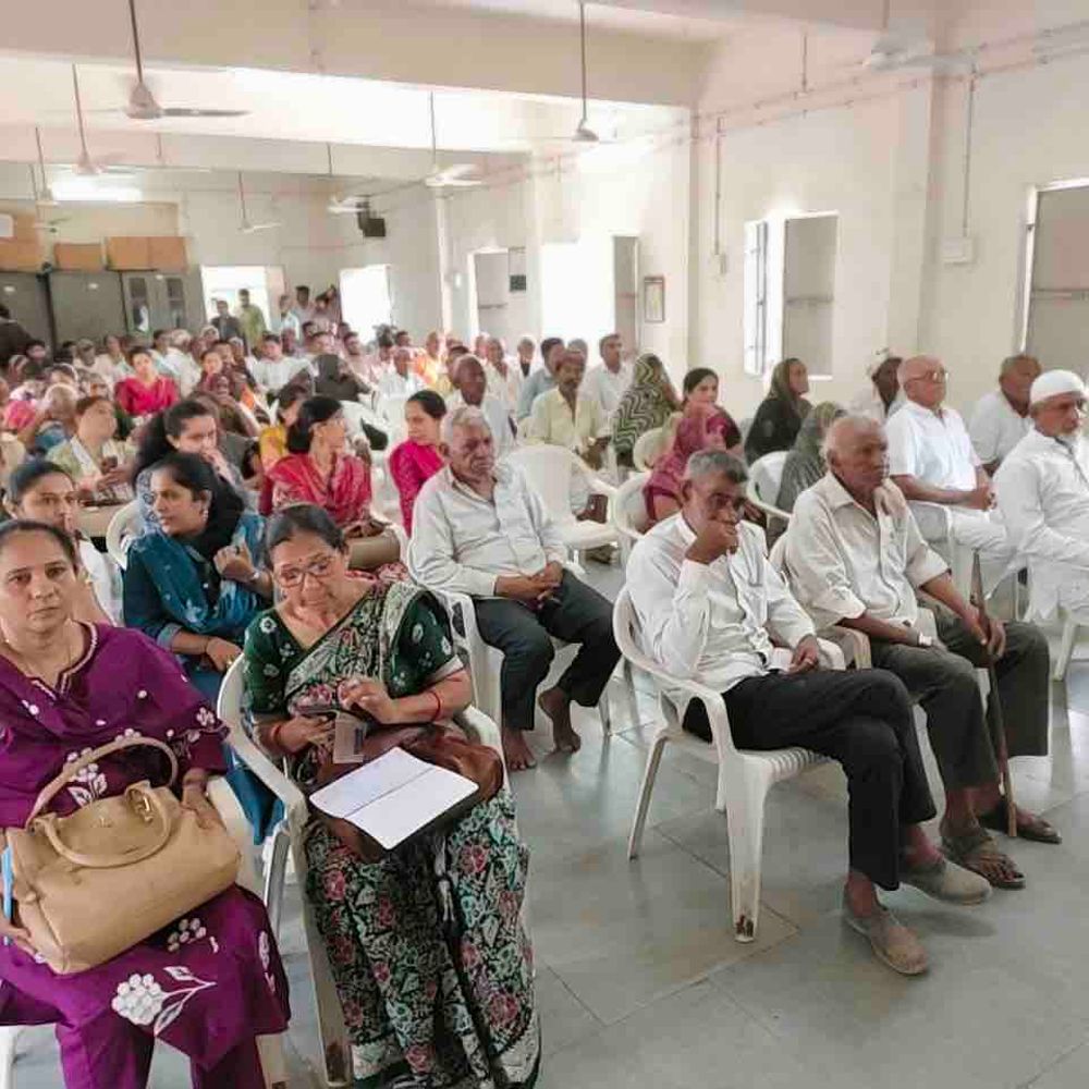 બનાસકાંઠાના ચડોતરમાં જનકલ્યાણ શિબિર યોજાઈ:સરકારી યોજનાઓની માહિતી અને સેવાઓ એક જ સ્થળે ઉપલબ્ધ કરાઈ