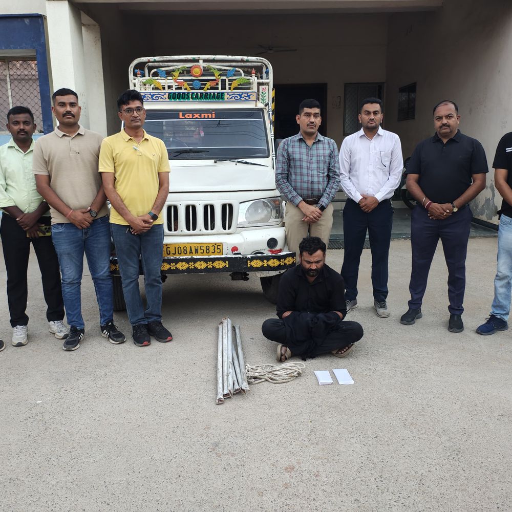 પશુ ચોરીમાં વપરાયેલી જીપ સાથે ચાલક ઝડપાયો:સાત આરોપી સામે ફરિયાદ, અનેક ગુના નોંધાયા