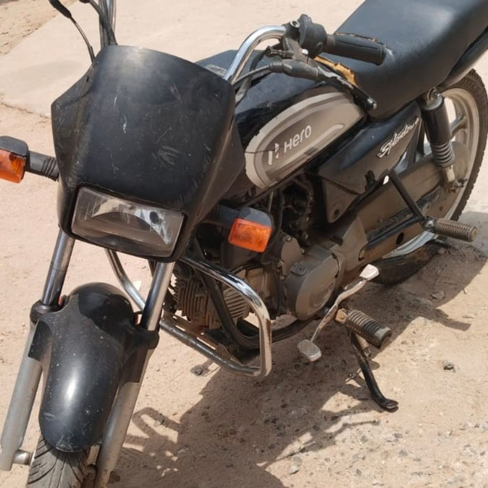 અરવલ્લી LCBએ બાઇક ચોરીનો ભેદ ઉકેલ્યો:₹40,000ની કિંમતની બાઇક ગણતરીના કલાકોમાં રિકવર કરી