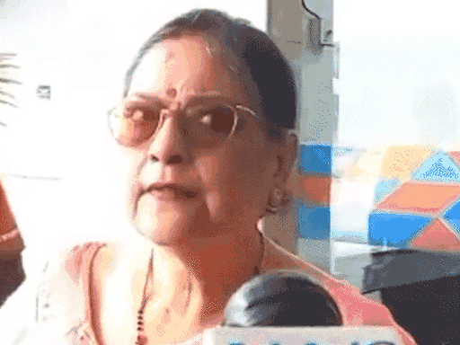 બંગાળ ભાજપ પ્રભારીના ઘરે બળવાખોર TMC સાંસદોની બેઠક:મમતાના નજીકના સાયોની પહોંચ્યા, કાકોલીનો દાવો- અમારી સાથે 22 લોકસભા સાંસદો
